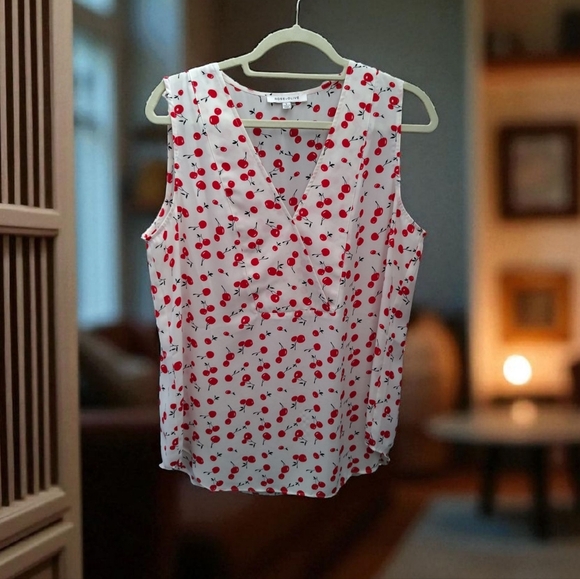 Rose & Olive Cherry Patterned V-Neck Blouse - White and Red size Large - Picture 1 of 11